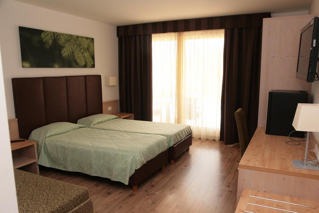 Casa Vigolana Natural Garni 호텔 비골로 바타로 객실 사진